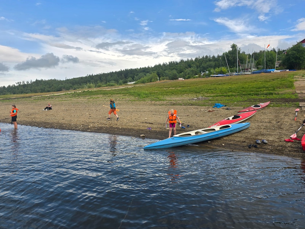 2b853bca e07f 48c9 aa94 8fe49ff92c39