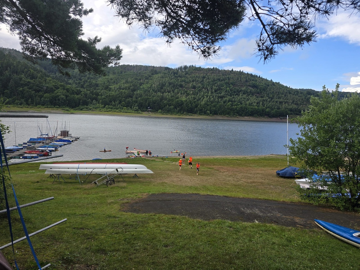 e6bbdfff b35f 4fb5 8c5f 60d359ab3ea3